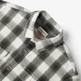 Award Brand Co Mens Shirts Vintage Flannel Heavyweight Maverick Check 100% Cotton Long Sleeve 230LDE0203_31 Rediscovered in a dusty attic, the heavyweight vintage flannel shirts were a testament to timeless
craftsmanship. Each stitch told stories of rugged adventures and cozy firesides. Now, these soft,
durable shirts return from Award Brand Co, blending classic style with modern comfort, ready to be
worn and loved by everyone.