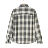 Award Brand Co Mens Shirts Vintage Flannel Heavyweight Scottish Check 100% Cotton Long Sleeve 230LDE0201_2.The virtues of flannel are so ubiquitous that the term has come to describe any garment made of flannel. The oversized heavyweight flannel shirts from Award Brand Co are dense enough to keep wind, perfect for wearing our vintage heavyweight flannel shirts for these days when it is not quite cold enough but already a bit chilly.