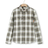 Award Brand Co Mens Shirts Vintage Flannel Heavyweight Scottish Check 100% Cotton Long Sleeve 230LDE0202_1. The virtues of flannel are so ubiquitous that the term has come to describe any garment made of flannel. The oversized heavyweight flannel shirts from Award Brand Co are dense enough to keep wind, perfect for wearing our vintage heavyweight flannel shirts for these days when it is not quite cold enough but already a bit chilly.