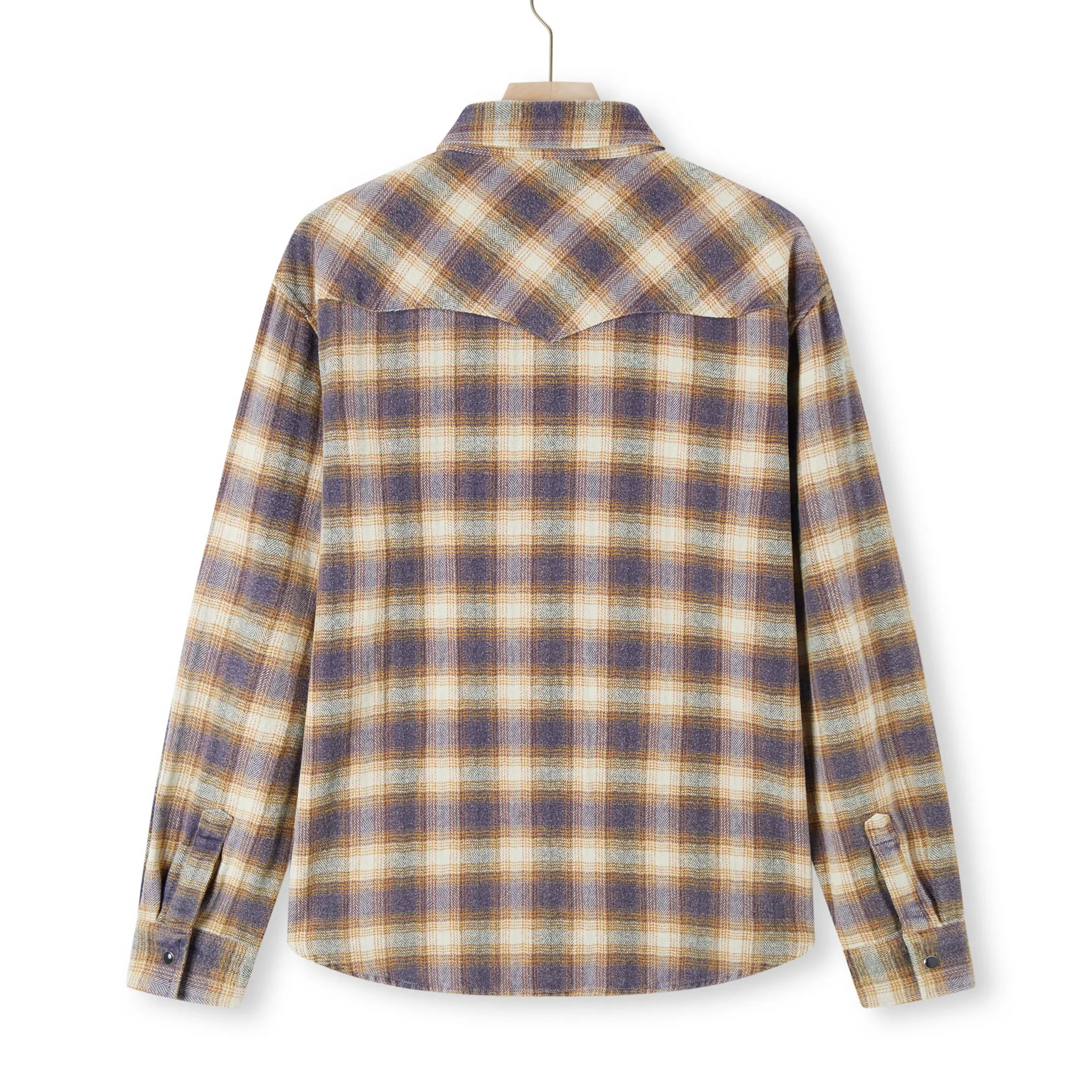 Award Brand Co Mens Shirts Western Vintage Flannel Highland Check 100% Cotton Long Sleeve snap buttons 230RWN0206_2 In the vast Western plains, heavyweight vintage flannel shirts were a cowboy's reliable companion. Sturdy and 
warm, they weathered the toughest trails. Now revived from Award Brand Co, these shirts bring that rugged Western
 heritage to life, perfect for those who value tradition and adventure in every stitch.