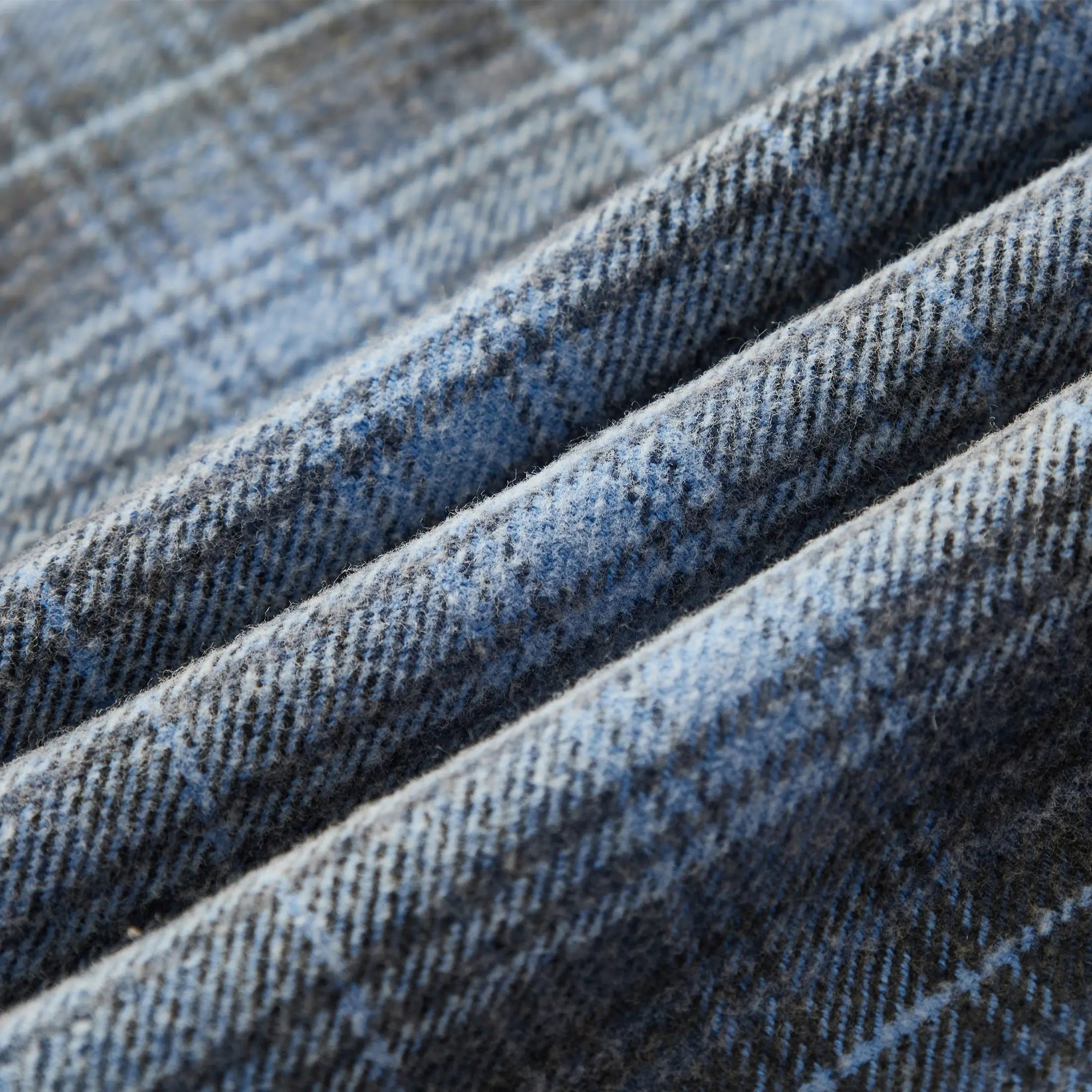 Award Brand Co Mens Shirts Western Vintage Flannel Highland Check 100% Cotton Long Sleeve snap buttons 230RWN0207_9 In the vast Western plains, heavyweight vintage flannel shirts were a cowboy's reliable companion. Sturdy and 
warm, they weathered the toughest trails. Now revived from Award Brand Co, these shirts bring that rugged Western
 heritage to life, perfect for those who value tradition and adventure in every stitch.